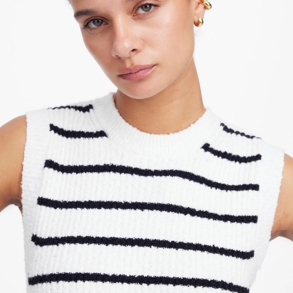 Madewell Bouclé-Knit Sweater Tank - Picture 4 of 11